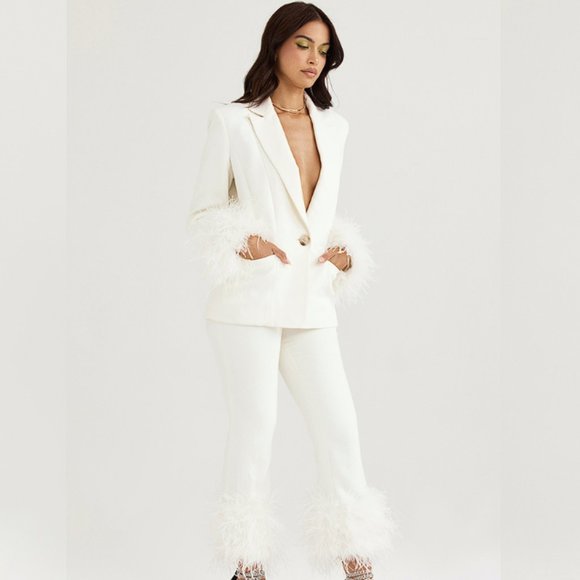 HOUSE OF CB 'Iman' Ivory Oversized Blazer NWOT - Picture 9 of 12